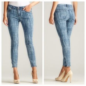Free People cropped ankle zip stretch jeans